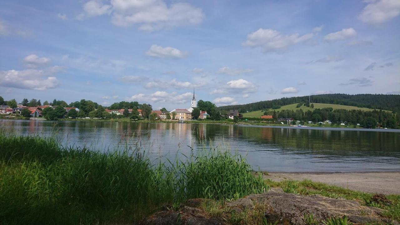 Apartmany U Lipno Frymburk Exteriör bild