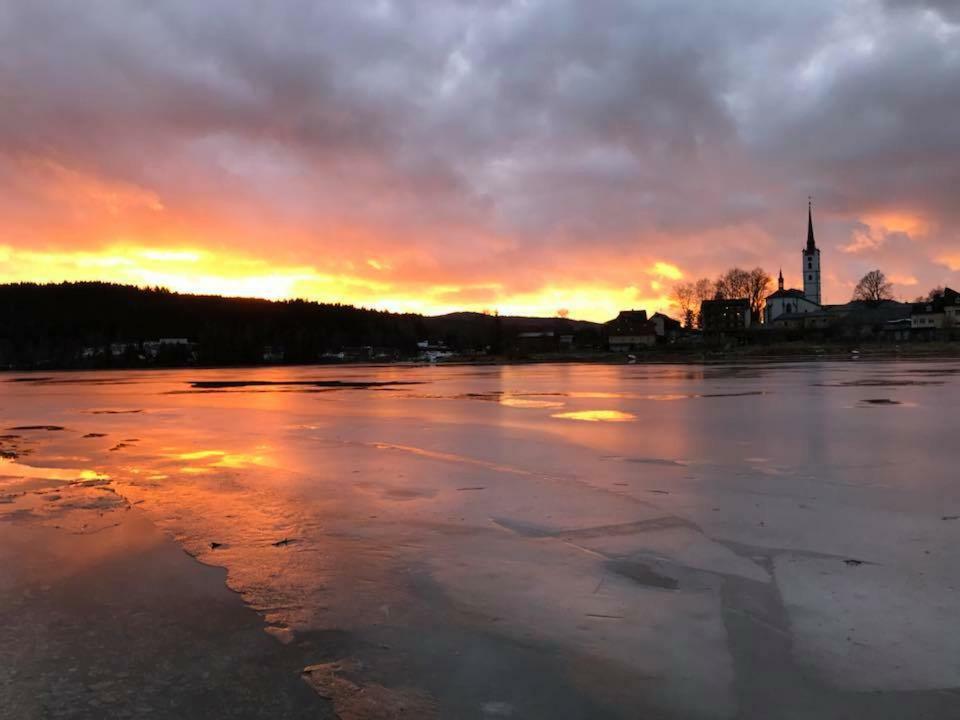 Apartmany U Lipno Frymburk Exteriör bild